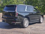 Used 2021 Cadillac Escalade Luxury image 3