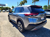 Used 2023 Nissan Rogue SV image 3