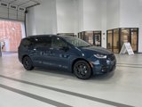 New 2025 Chrysler Pacifica Premium image 2
