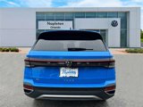 New 2025 Volkswagen Taos SE image 5