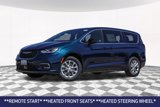 New 2025 Chrysler Pacifica Select image 2
