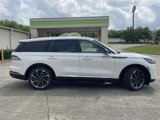 New 2025 Lincoln Aviator Reserve image 2