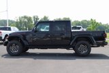 New 2025 Jeep Gladiator Mojave image 4