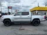 Used 2022 Toyota Tacoma TRD Sport image 2