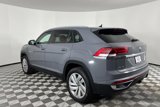Used 2022 Volkswagen Atlas Cross Sport SE image 6