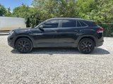 Used 2024 Volkswagen Atlas Cross Sport SE image 3