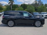 New 2025 INFINITI QX80 Luxe image 3