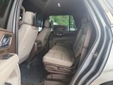 Used 2022 GMC Yukon SLT w/ SLT Luxury Package image 4
