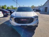 Used 2018 GMC Terrain SLE w/ Driver Convenience Package image 2