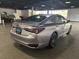 Used 2024 Lexus ES 300h image 4