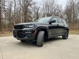 New 2025 Jeep Grand Cherokee Limited w/ Black Appearance Package image 2