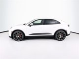New 2025 Porsche Macan 4S Electric image 2