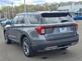 Used 2025 Ford Explorer Active w/ Active Comfort Package image 4