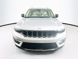 Used 2022 Jeep Grand Cherokee Limited image 2