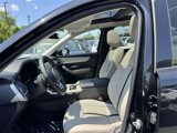 New 2025 MAZDA CX-70 Plug-In Hybrid w/ Premium Pkg image 4