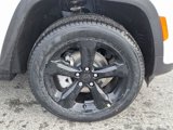 New 2025 Jeep Grand Cherokee Limited w/ Luxury Tech Group II image 5