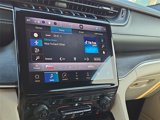 Used 2023 Jeep Grand Cherokee Limited image 4