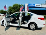 Used 2016 Hyundai Accent SE image 4