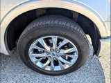 Used 2017 Ford F150 Lariat w/ Equipment Group 502A Luxury image 4