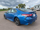 Used 2020 Toyota Camry SE image 3