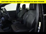 New 2025 Chrysler Pacifica Select image 4