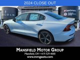 New 2024 Volvo S60 B5 Plus w/ Climate Package image 3