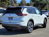New 2025 Nissan Rogue SL image 3