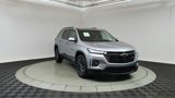 Used 2023 Chevrolet Traverse RS image 2