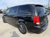 Used 2017 Dodge Grand Caravan SXT image 4