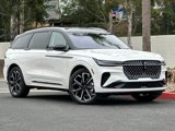 New 2025 Lincoln Nautilus Reserve image 2