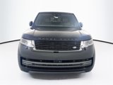 Used 2025 Land Rover Range Rover Long Wheelbase SE image 2