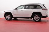 Used 2024 Jeep Grand Cherokee Laredo image 2