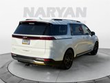 Used 2024 Kia Carnival SX image 4