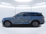 Used 2025 Lincoln Aviator 2WD image 6