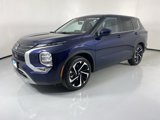 Used 2022 Mitsubishi Outlander SE image 3