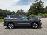 New 2025 Mitsubishi Outlander SE image 2