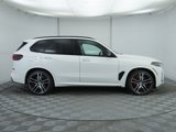 New 2026 BMW X5 M60i image 4