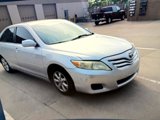 Used 2011 Toyota Camry LE image 4