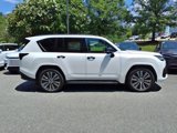 New 2025 Lexus LX 600 4WD w/ Luxury Package image 2