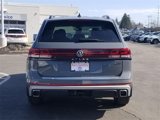 New 2025 Volkswagen Atlas Peak Edition SE image 4