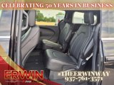 New 2025 Chrysler Pacifica Select image 6