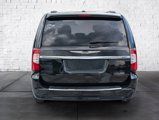 Used 2015 Chrysler Town & Country Touring-L w/ Driver Convenience Group image 6