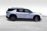 New 2025 Chevrolet Traverse LT w/ Driver Confidence Package image 2