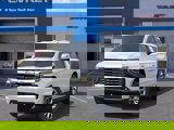 New 2025 Chevrolet Suburban Premier image 6