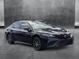Used 2024 Toyota Camry SE image 3