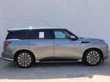 Used 2025 INFINITI QX80 Sensory image 4