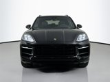 Used 2025 Porsche Cayenne image 2