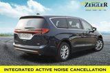 New 2025 Chrysler Pacifica Select image 3