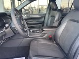 New 2025 Jeep Grand Cherokee Altitude image 3