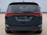 Used 2022 Chrysler Pacifica Touring-L w/ S Appearance Package image 5